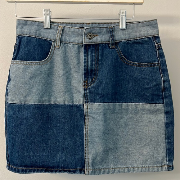 Color Block mini jean skirt by Momokrome from NastyGal - Picture 5 of 6